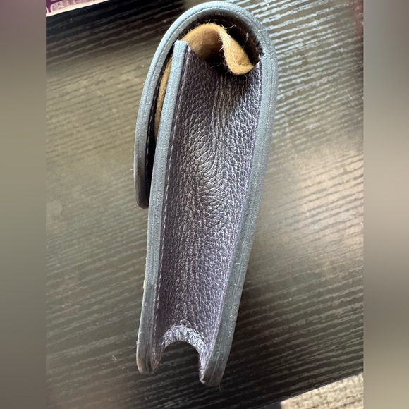 Constance Slim bicolor wallet
NEW HERMES color prunoir/rose azalée
NWT’s/box - Picture 10 of 10